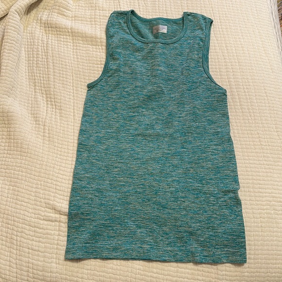 Athleta Tank Top - Picture 1 of 3